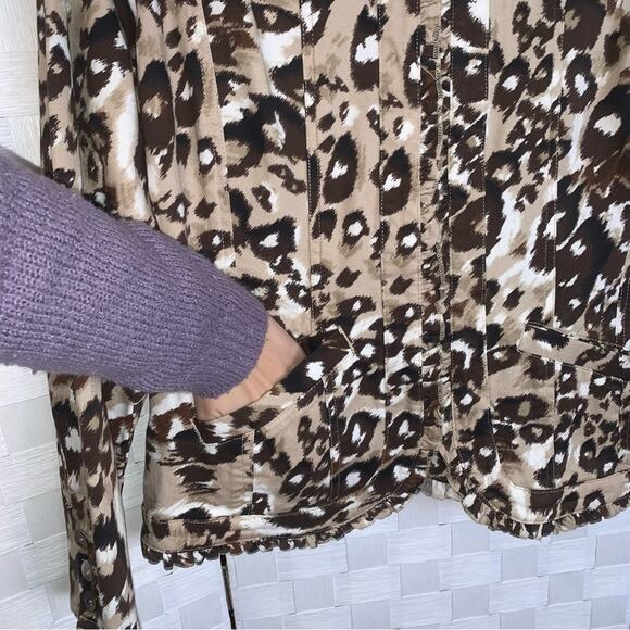 Additions By Chicos Ruffled Blazer Jacket Animal Print Women’s Size Medium - Picture 6 of 12